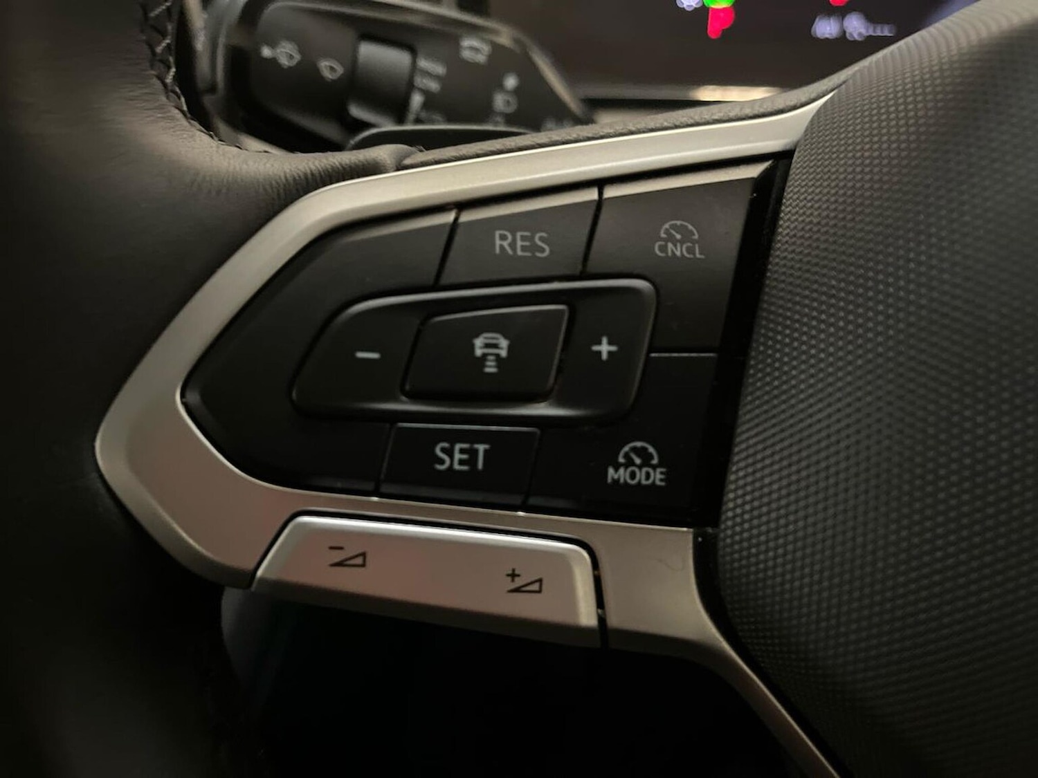 Used Volkswagen Tiguan 2024 for sale - 76164803: Photo 27
