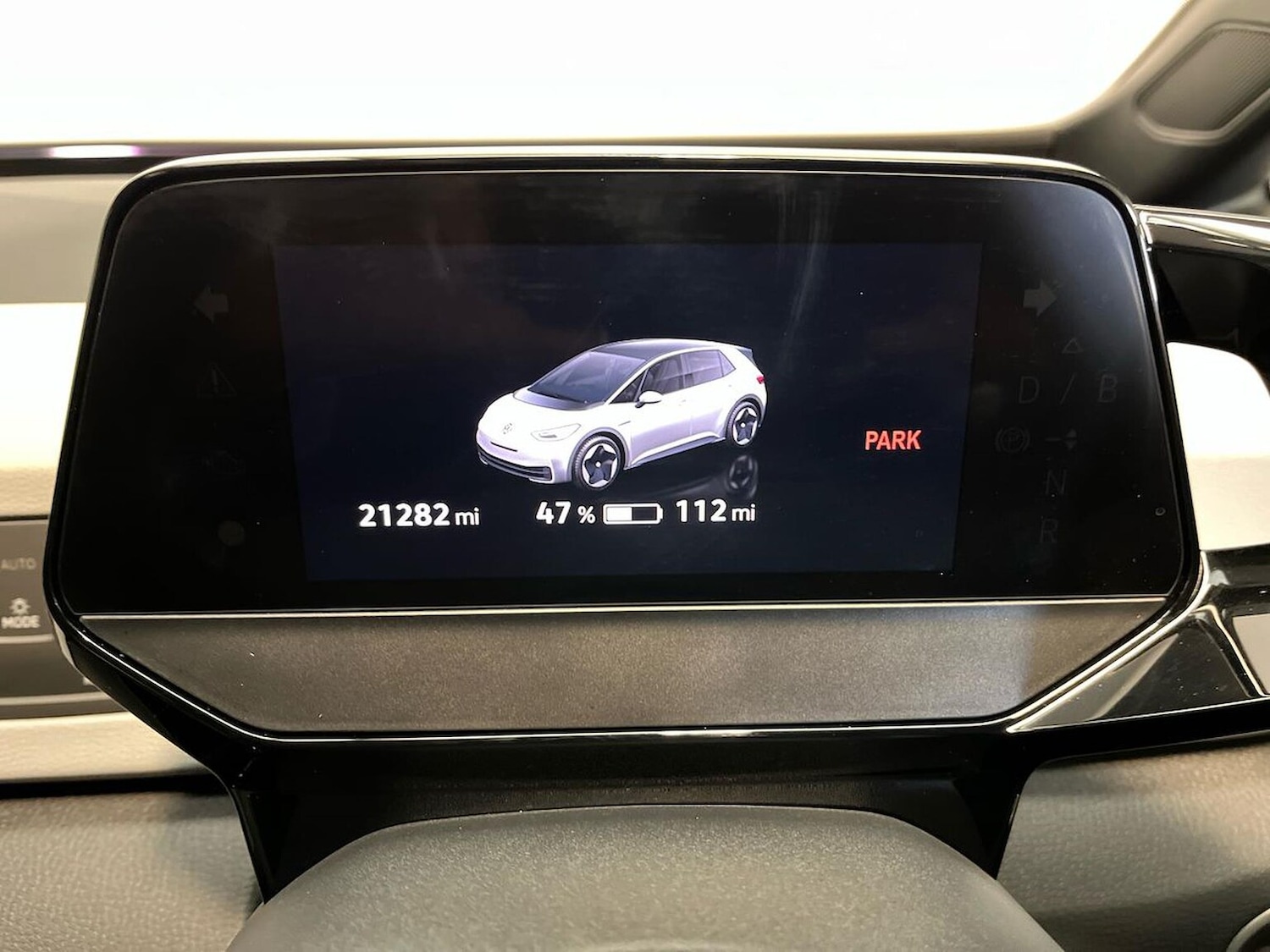 Used Volkswagen ID.3 2023 for sale - 76605530: Photo 10