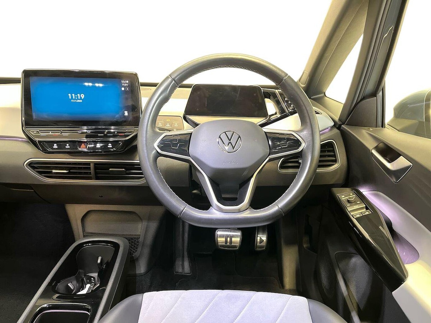 Used Volkswagen ID.3 2023 for sale - 76605530: Photo 9