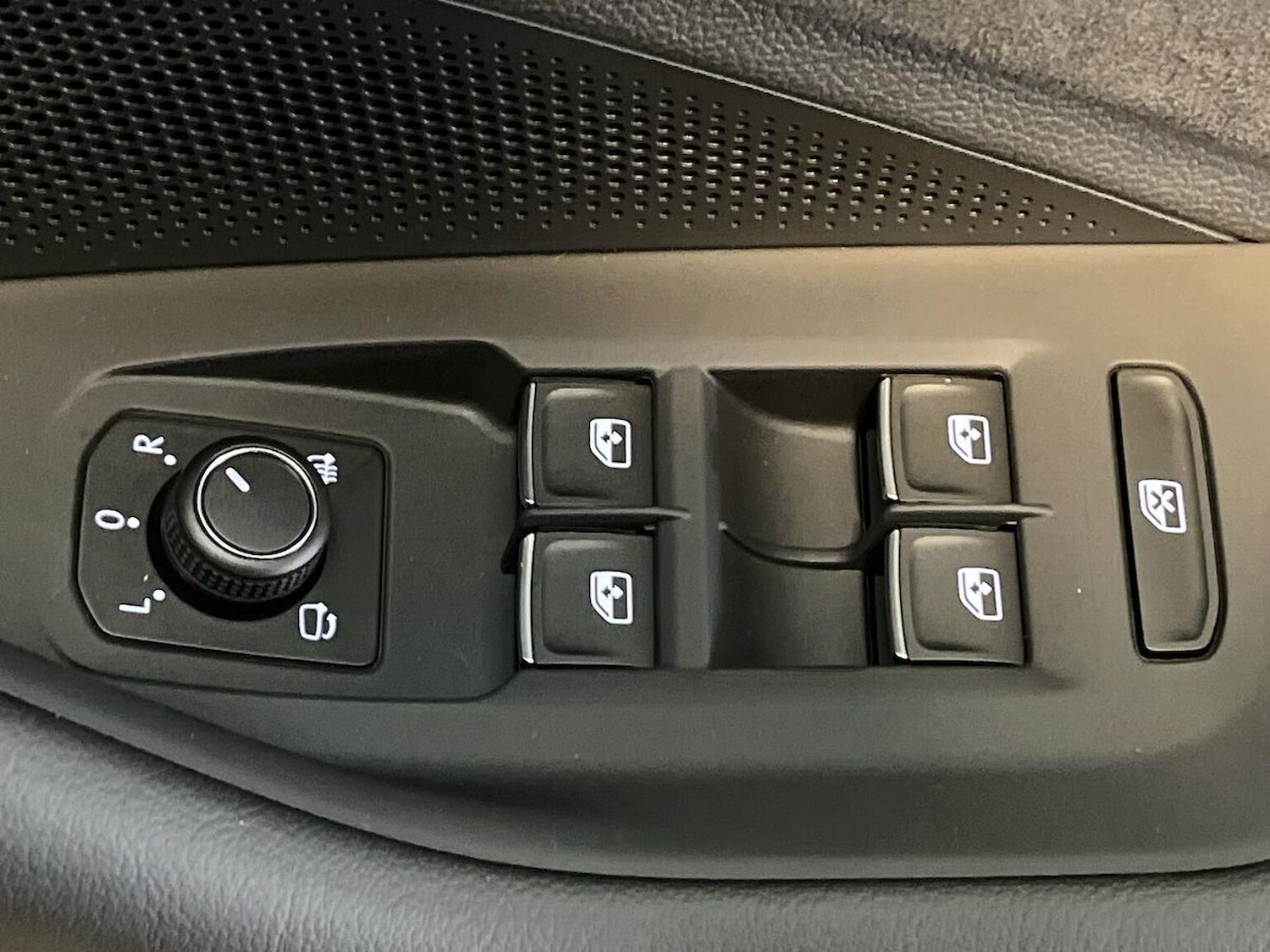 Used Volkswagen Passat 2025 for sale - 77056898: Photo 23