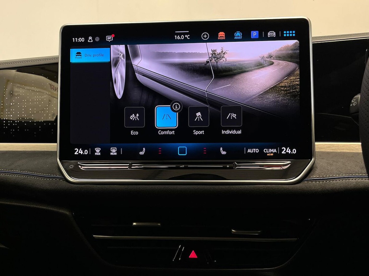 Used Volkswagen Passat 2025 for sale - 77056898: Photo 27