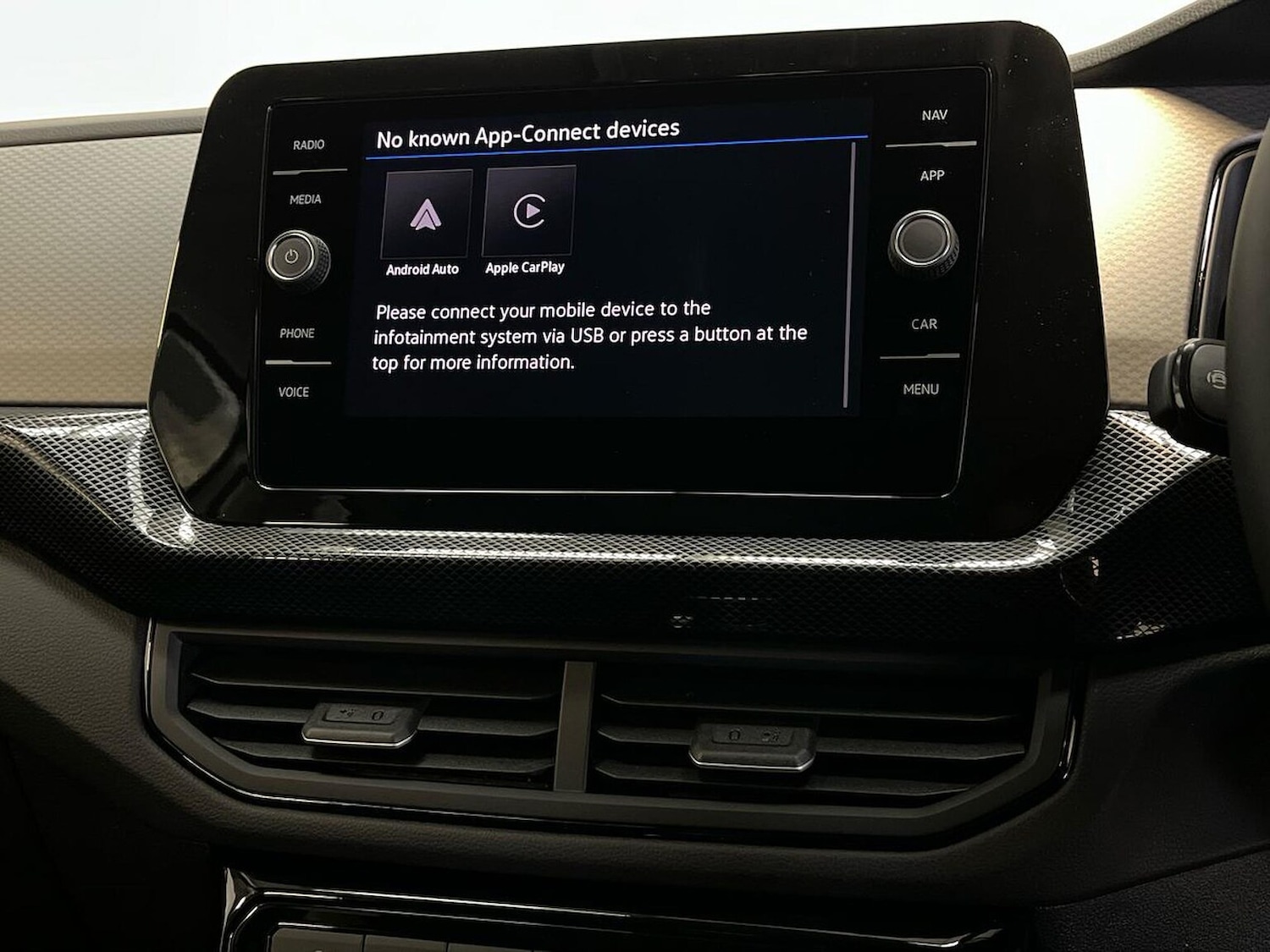 Used Volkswagen T-Cross 2025 for sale - 76128946: Photo 25