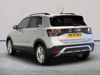 Used Volkswagen T-Cross 2025 for sale - 76128946: Photo 2