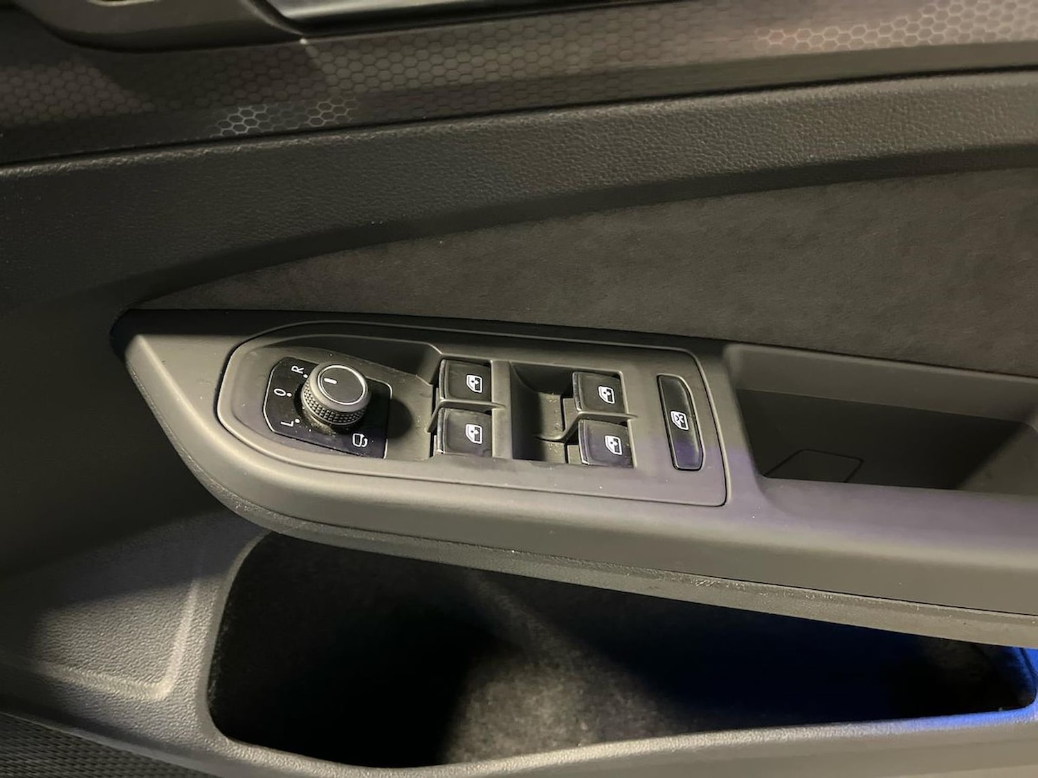 Used Volkswagen Golf 2023 for sale - 77059834: Photo 23