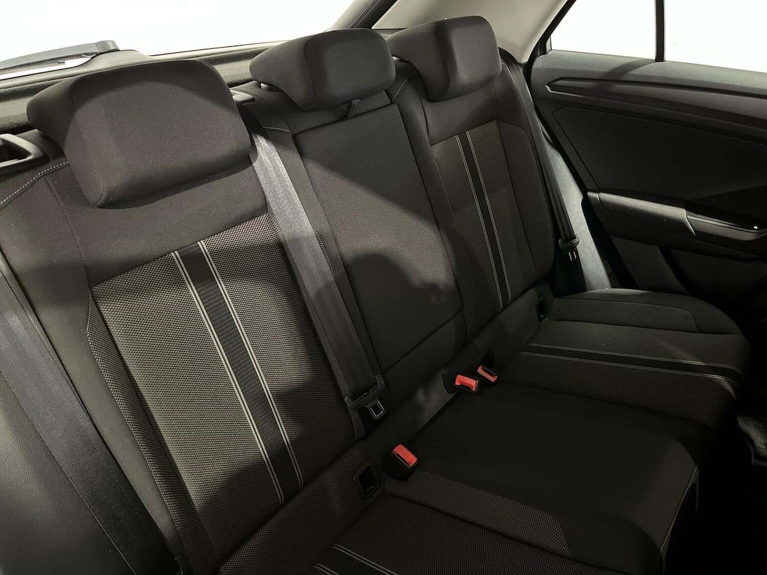 Used Volkswagen T-Roc 2021 for sale - 78176521: Photo 16