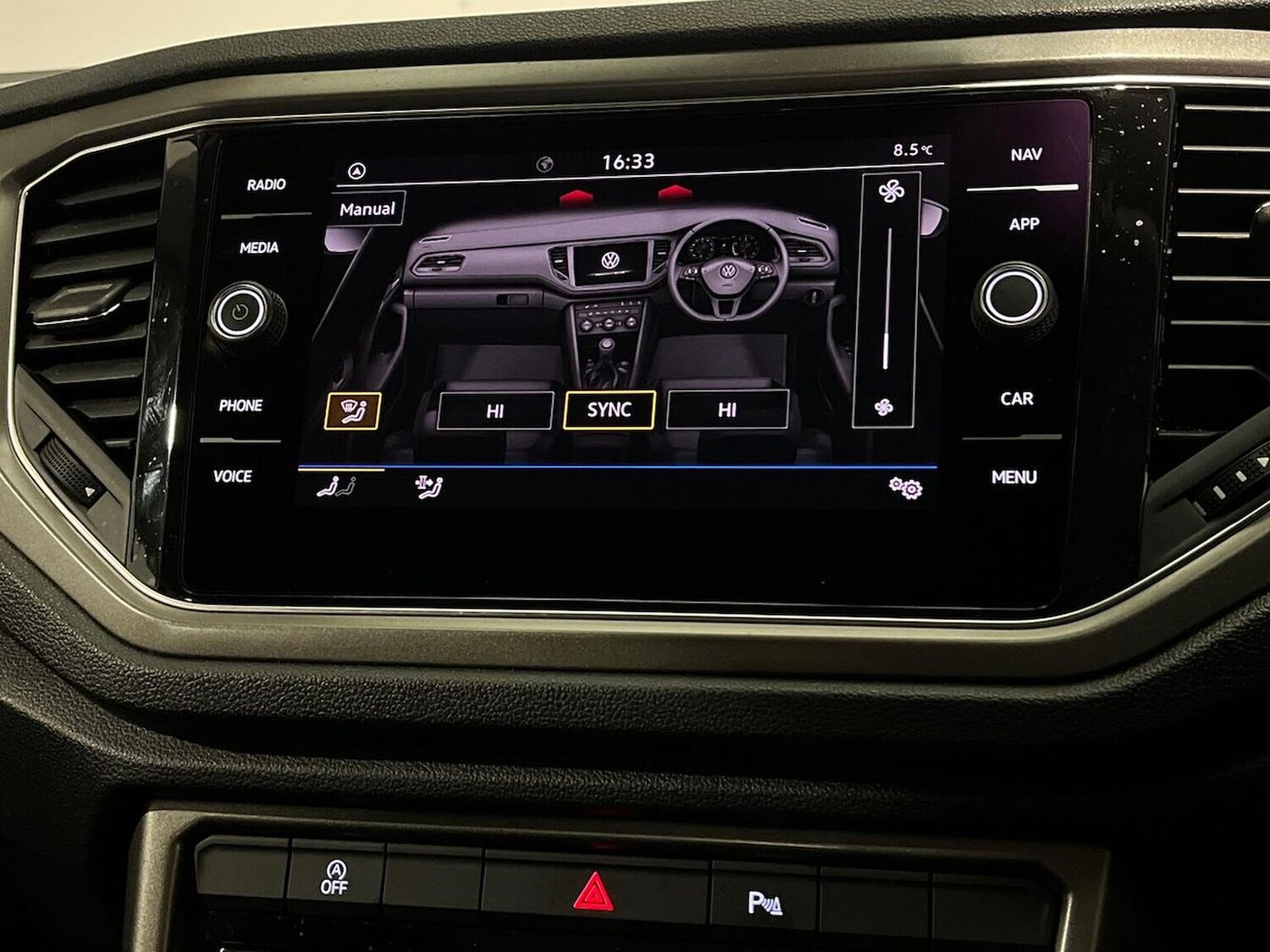 Used Volkswagen T-Roc 2021 for sale - 78176521: Photo 30