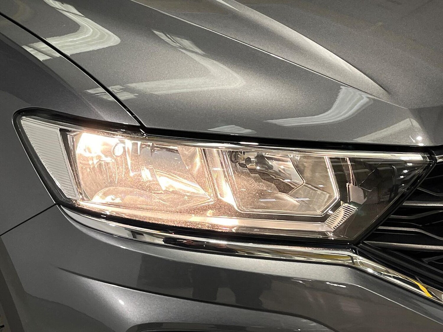 Used Volkswagen T-Roc 2021 for sale - 78176521: Photo 34