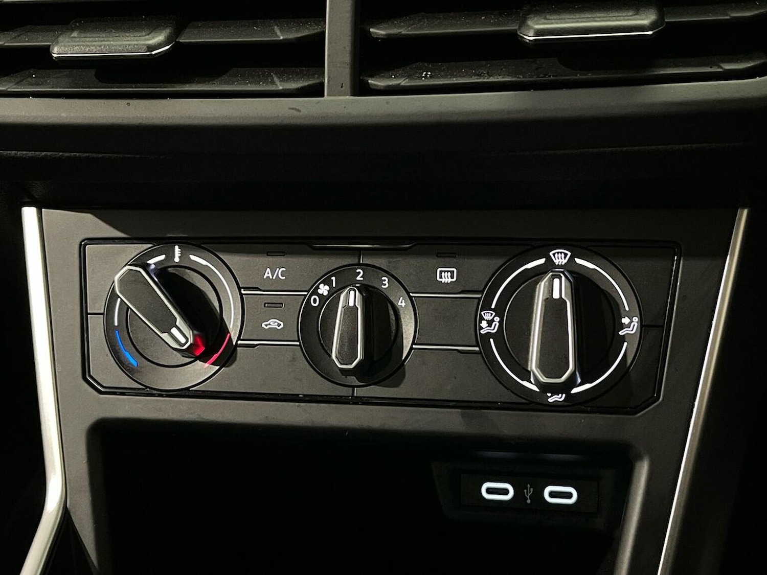 Used Volkswagen Polo 2023 for sale - 77983987: Photo 12