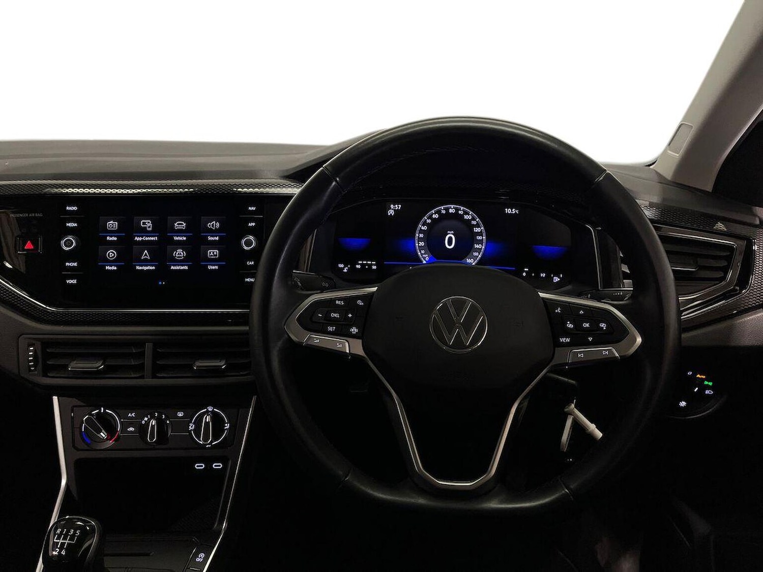 Used Volkswagen Polo 2023 for sale - 77983987: Photo 9