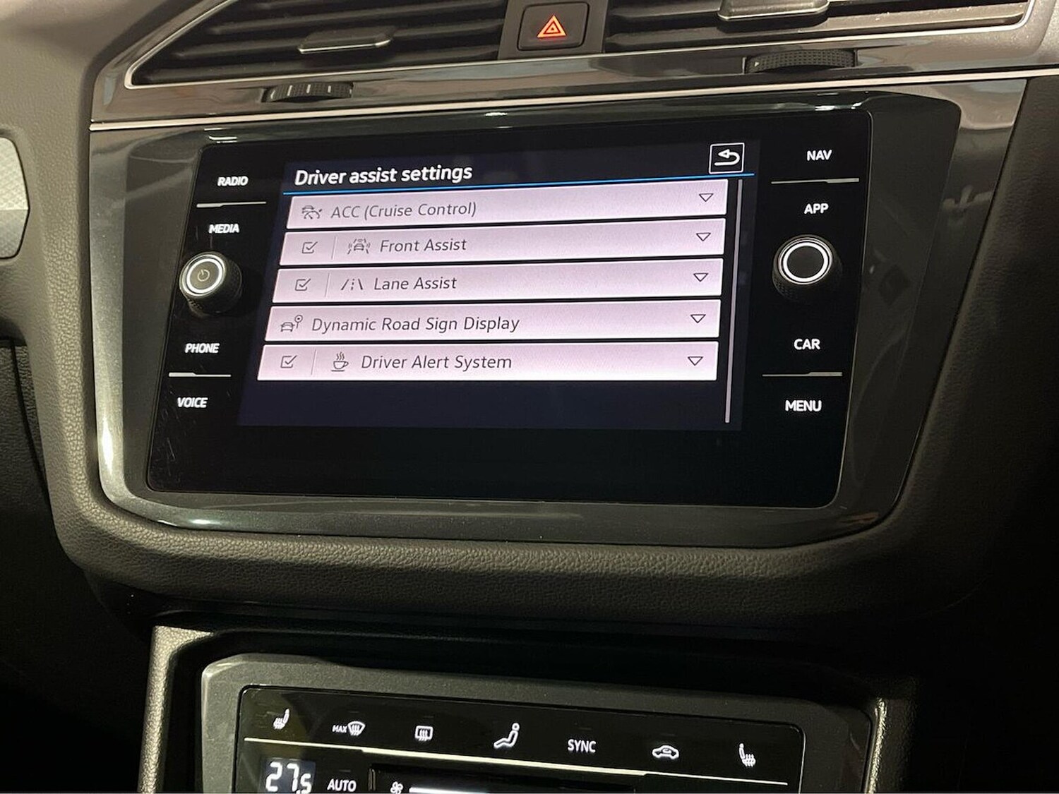 Used Volkswagen Tiguan 2022 for sale - 77676344: Photo 32