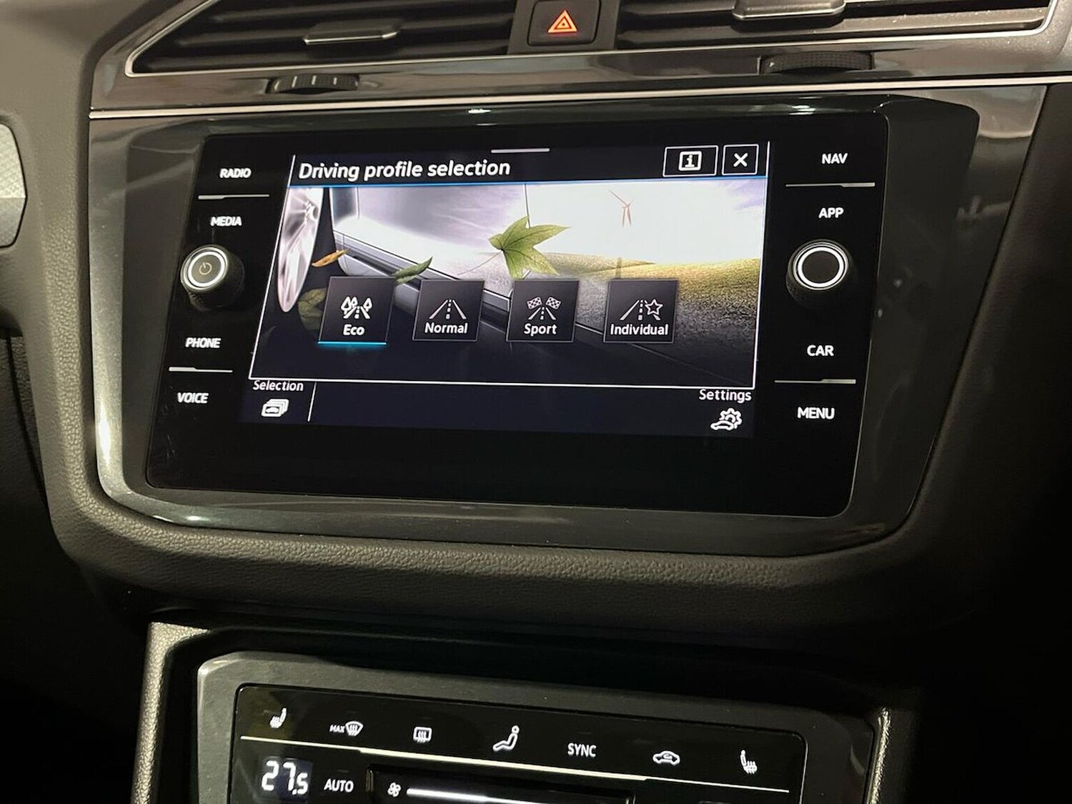 Used Volkswagen Tiguan 2022 for sale - 77676344: Photo 37