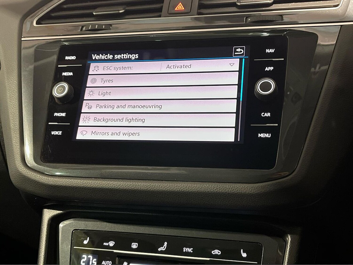 Used Volkswagen Tiguan 2022 for sale - 77676344: Photo 38