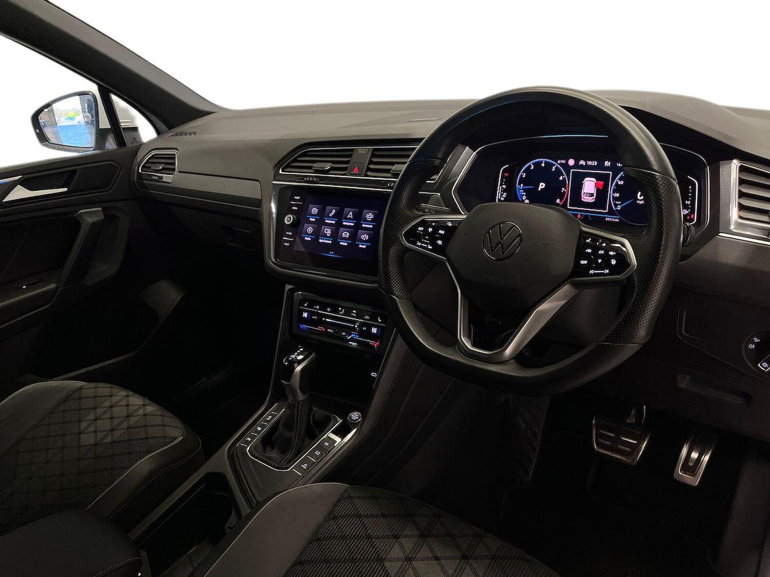 Used Volkswagen Tiguan 2023 for sale - 78195879: Photo 15