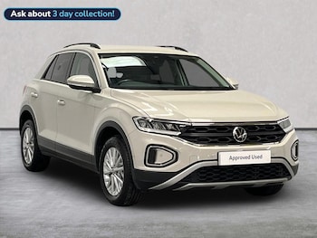 Used Volkswagen T-Roc 2024 for sale - 78815899: Photo
