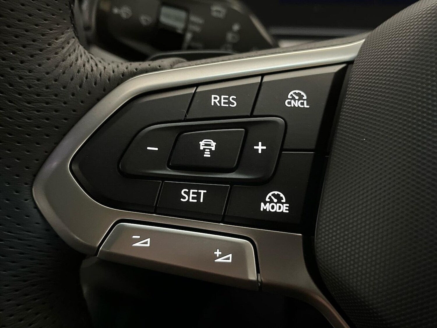 Used Volkswagen Tiguan 2025 for sale - 76791833: Photo 27