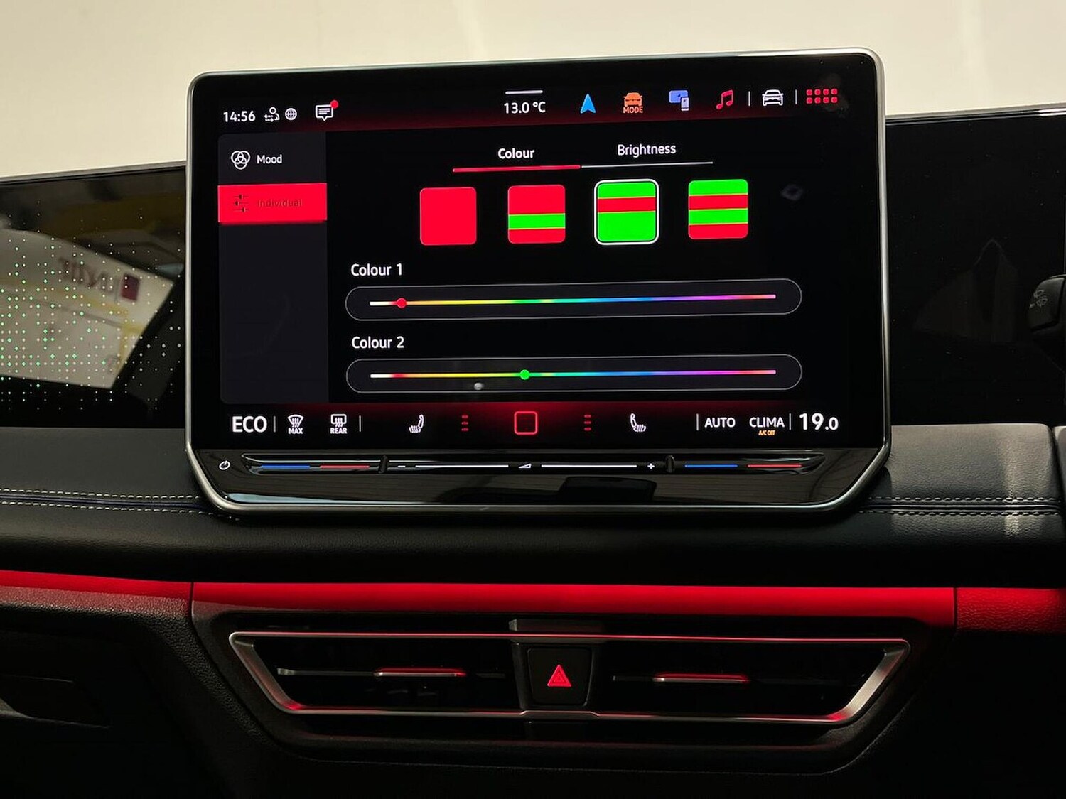 Used Volkswagen Tiguan 2025 for sale - 76791833: Photo 37