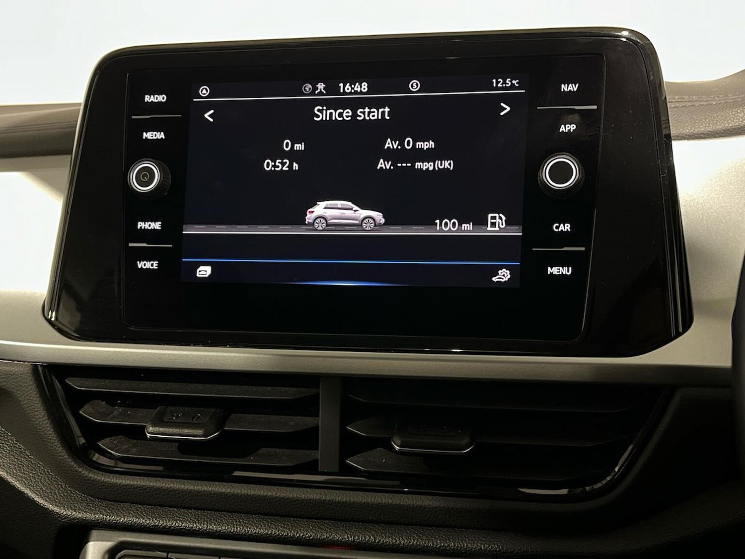 Used Volkswagen T-Roc 2022 for sale - 76799423: Photo 32