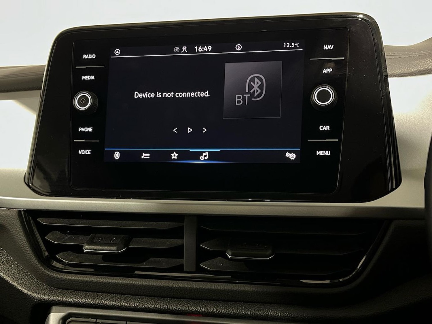 Used Volkswagen T-Roc 2022 for sale - 76799423: Photo 37