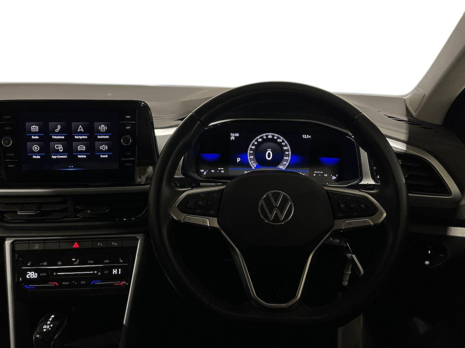 Used Volkswagen T-Roc 2022 for sale - 76799423: Photo 9