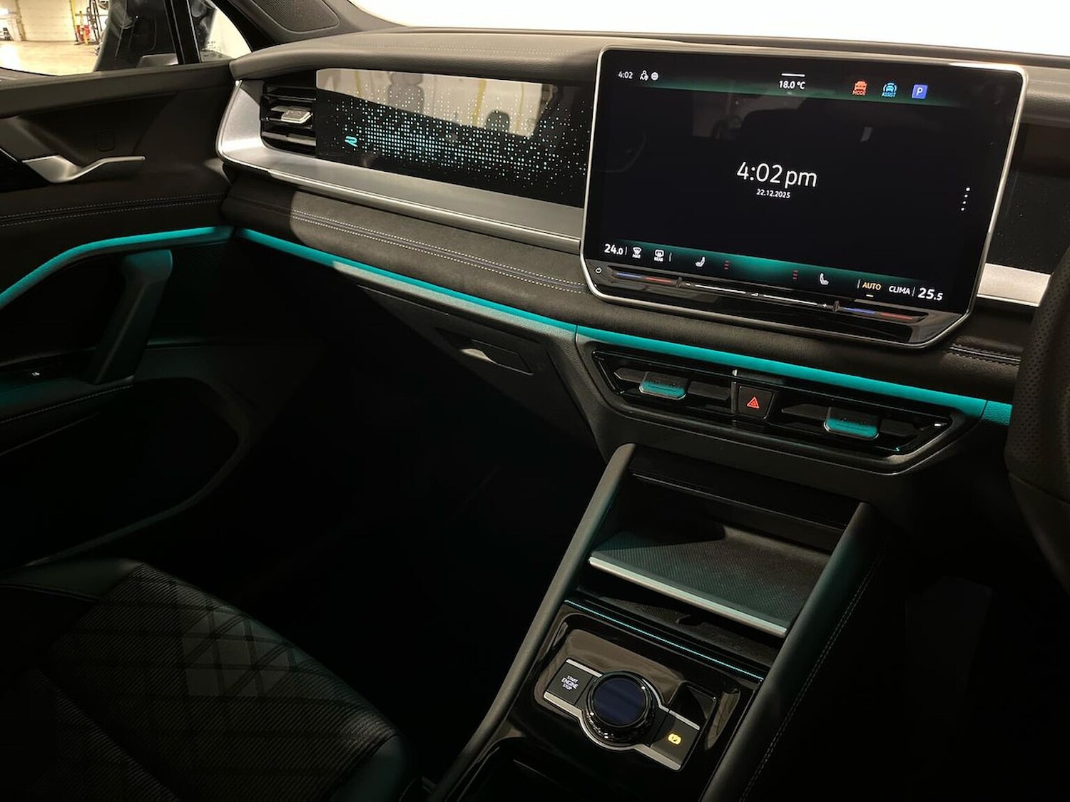 Used Volkswagen Touran 2025 for sale - 77056887: Photo 15