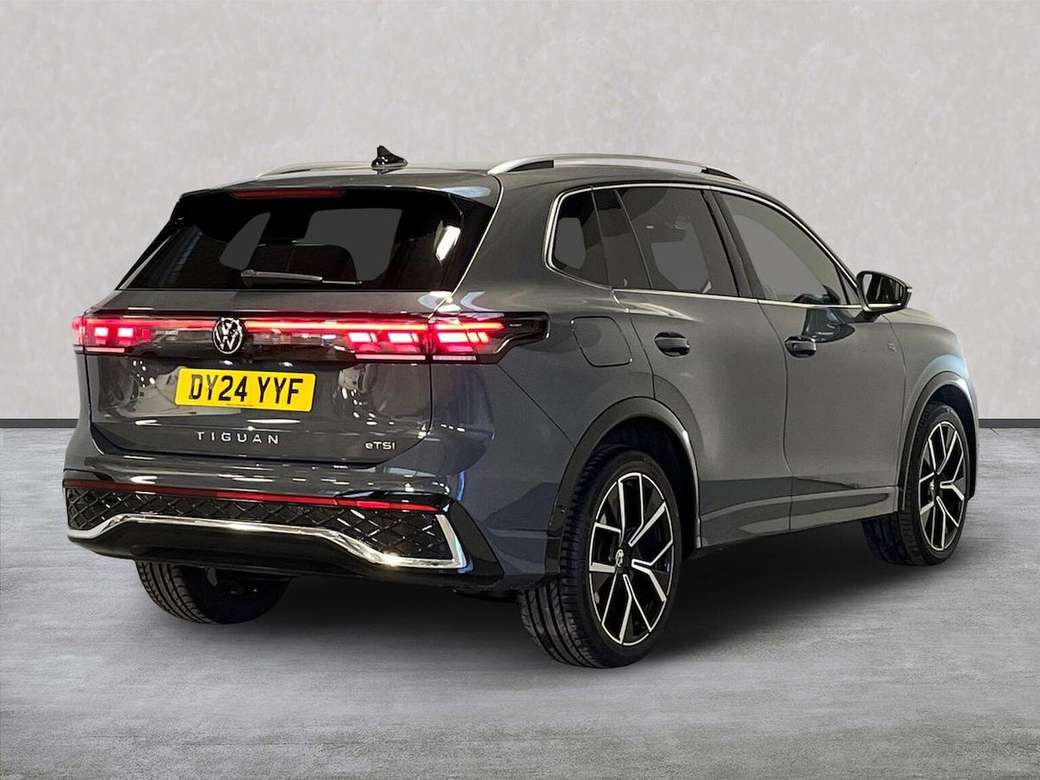 Used Volkswagen Tiguan 2024 for sale - 76363408: Photo 18