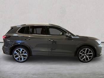 Used Volkswagen Tiguan 2024 for sale - 76363408: Photo