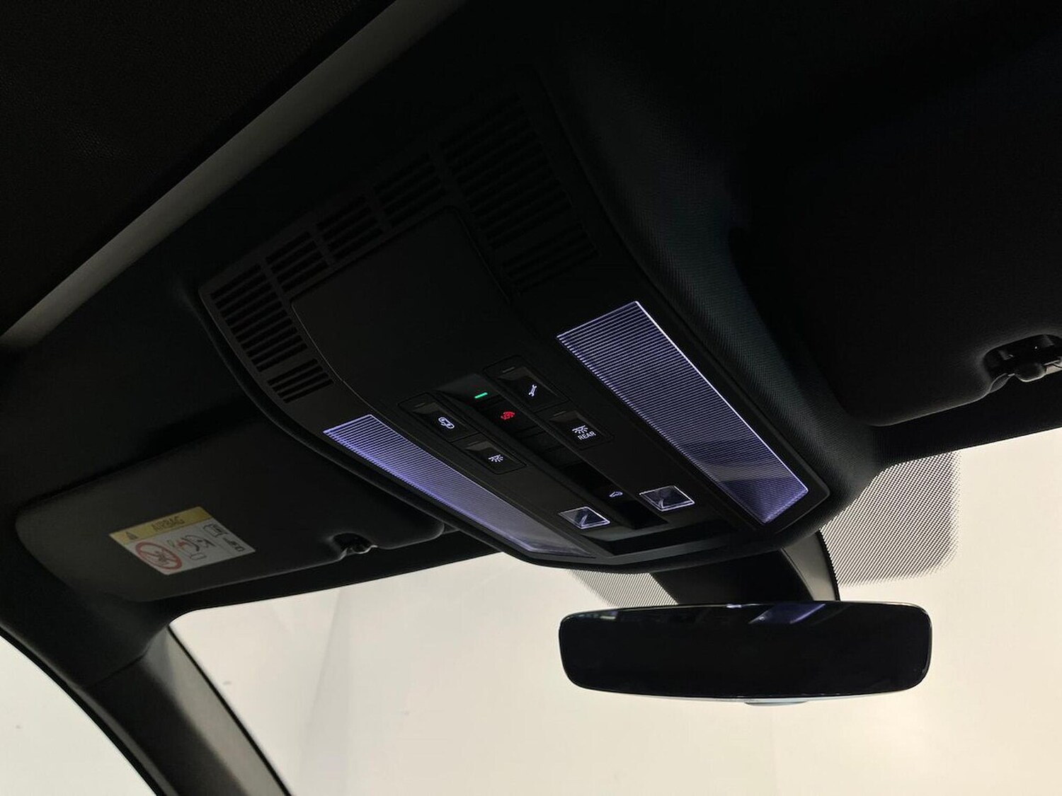 Used Volkswagen Touareg 2022 for sale - 76407384: Photo 14