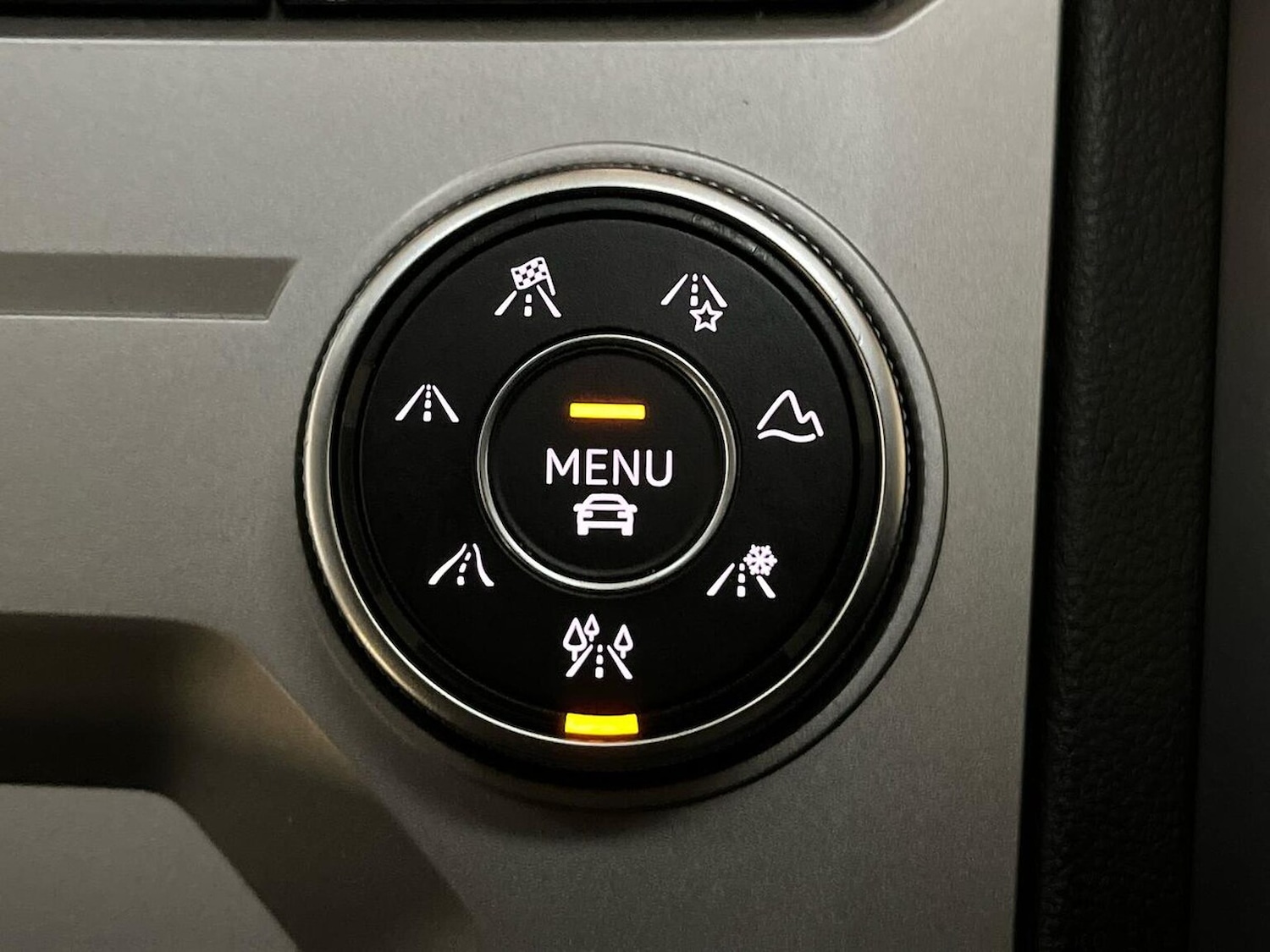 Used Volkswagen Touareg 2022 for sale - 76407384: Photo 39