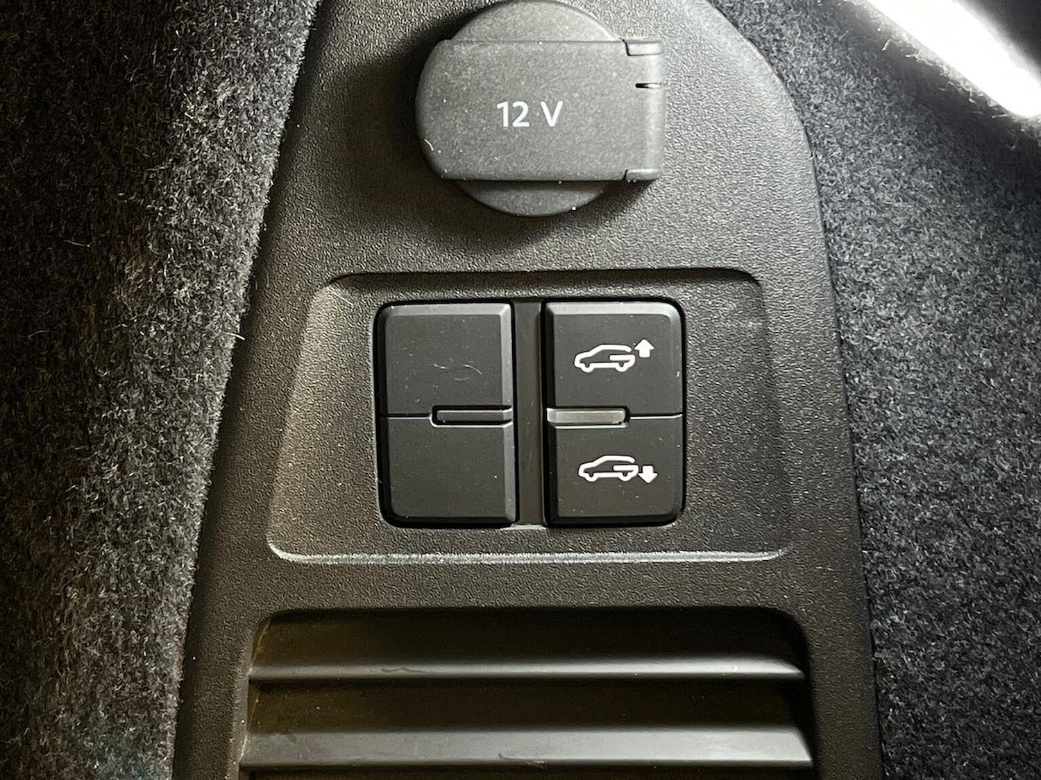 Used Volkswagen Touareg 2022 for sale - 76407384: Photo 40