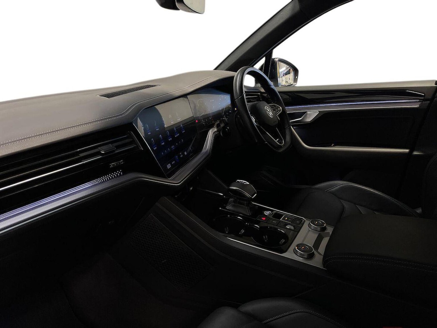 Used Volkswagen Touareg 2022 for sale - 76407384: Photo 7