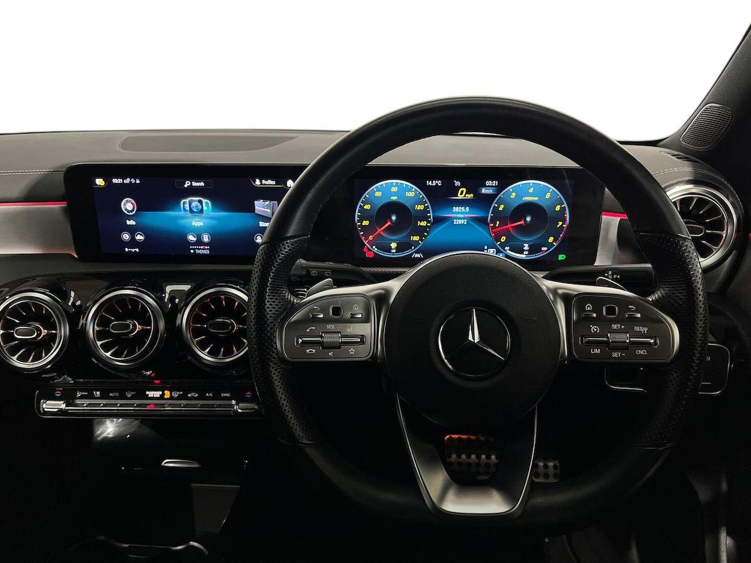 Used Mercedes-Benz CLA 2022 for sale - 76706429: Photo 9