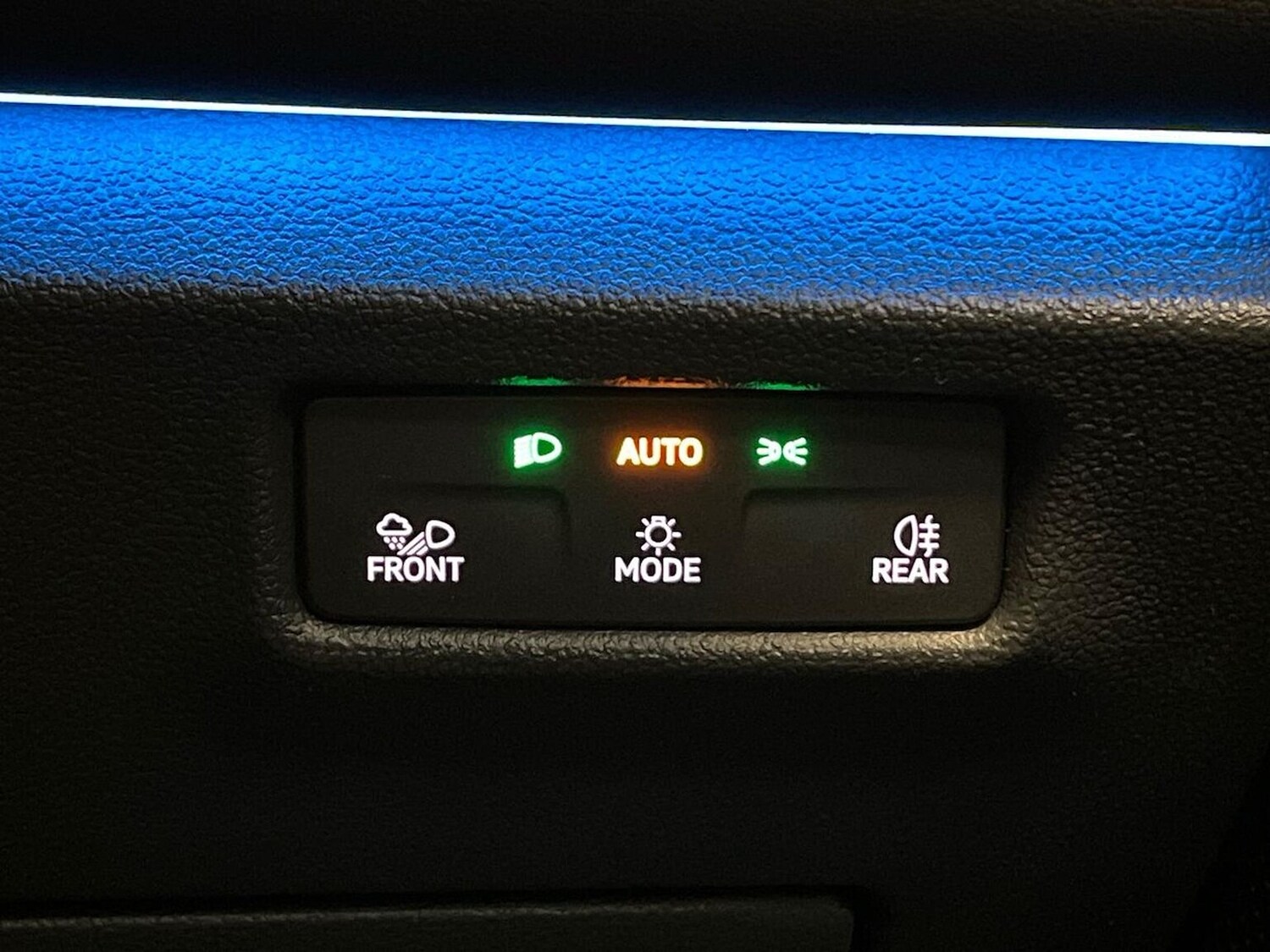 Used Volkswagen Touran 2025 for sale - 76300756: Photo 22