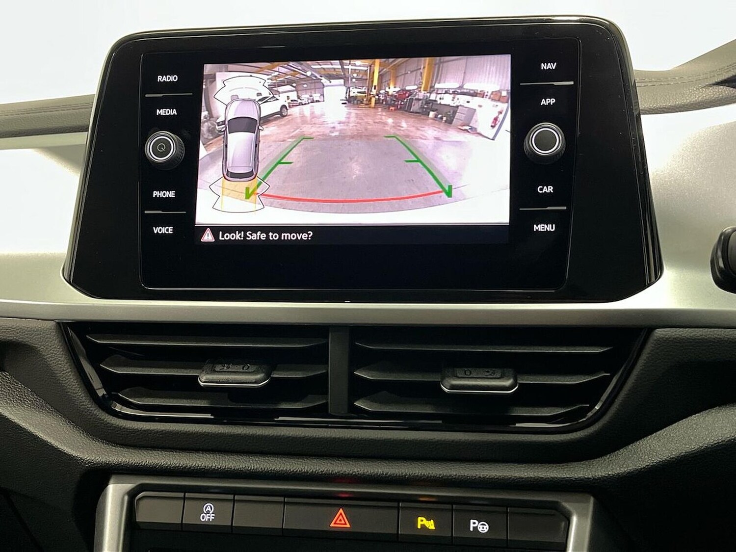 Used Volkswagen T-Roc 2026 for sale - 78195885: Photo 23