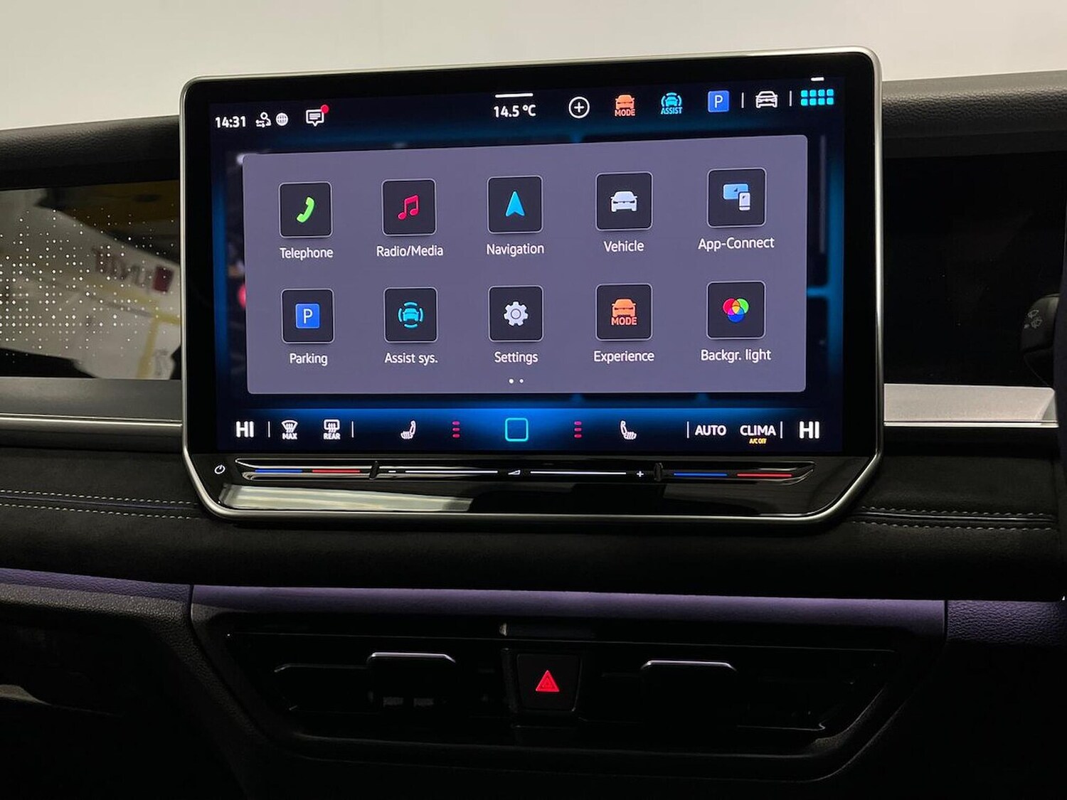 Used Volkswagen Touran 2025 for sale - 77888607: Photo 11