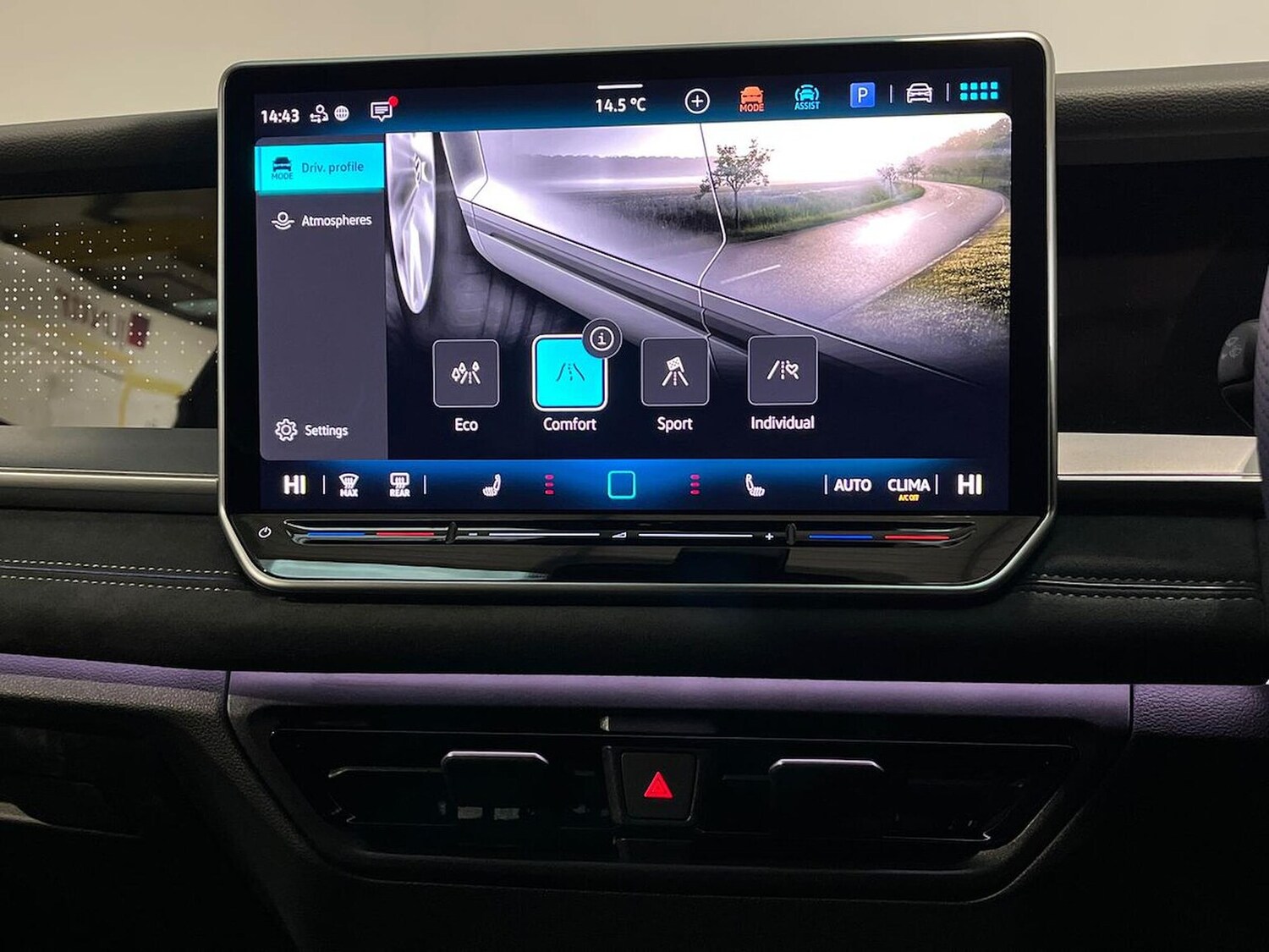 Used Volkswagen Touran 2025 for sale - 77888607: Photo 25