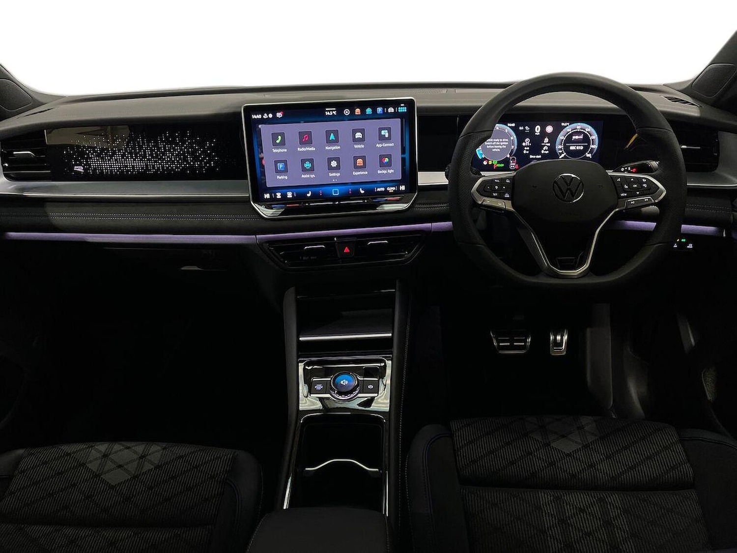 Used Volkswagen Touran 2025 for sale - 77888607: Photo 8