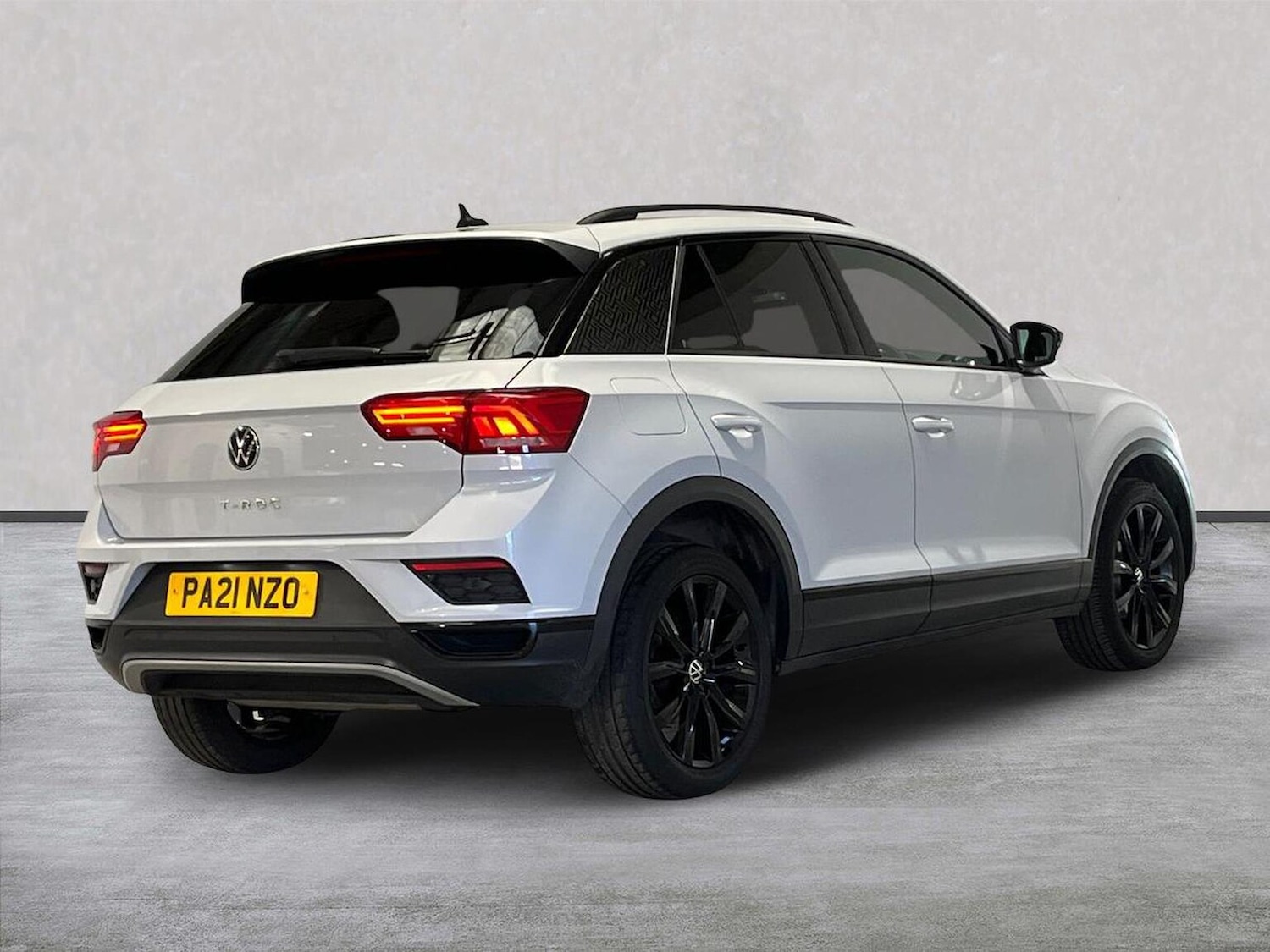 Used Volkswagen T-Roc 2021 for sale - 76864055: Photo 18