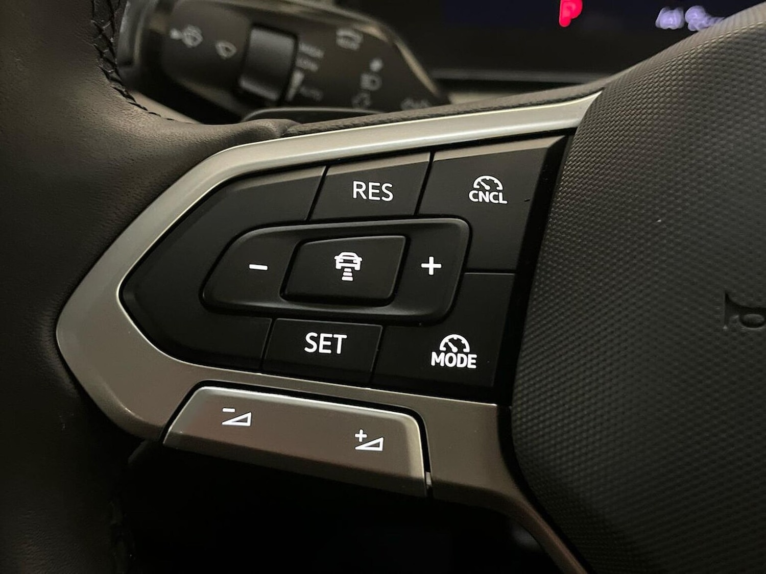 Used Volkswagen Tiguan 2025 for sale - 76478205: Photo 27