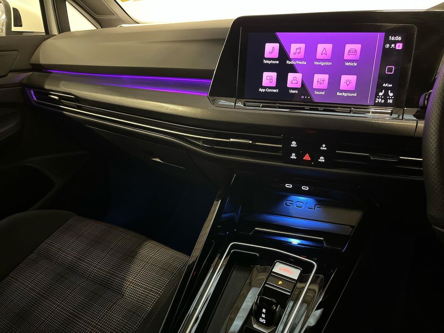 Used Volkswagen Golf 2023 for sale - 76637742: Photo 13