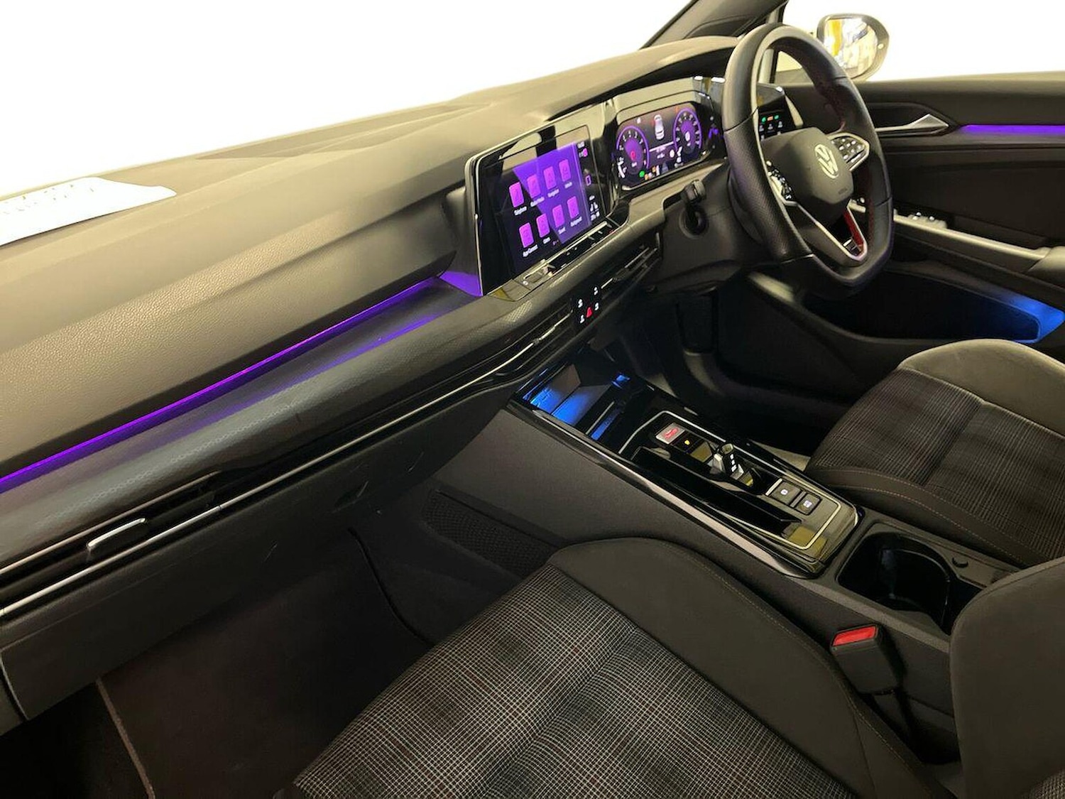 Used Volkswagen Golf 2023 for sale - 76637742: Photo 7