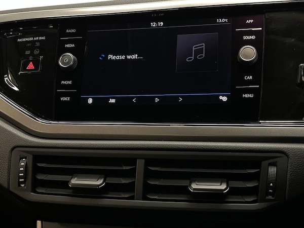 Used Volkswagen Polo 2019 for sale - 76232805: Photo 24