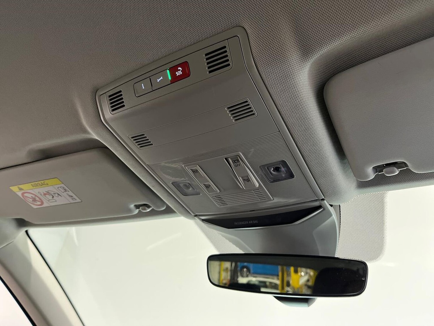 Used Volkswagen T-Roc 2023 for sale - 76706422: Photo 14