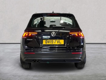 Used Volkswagen Tiguan 2019 for sale - 79004785: Photo