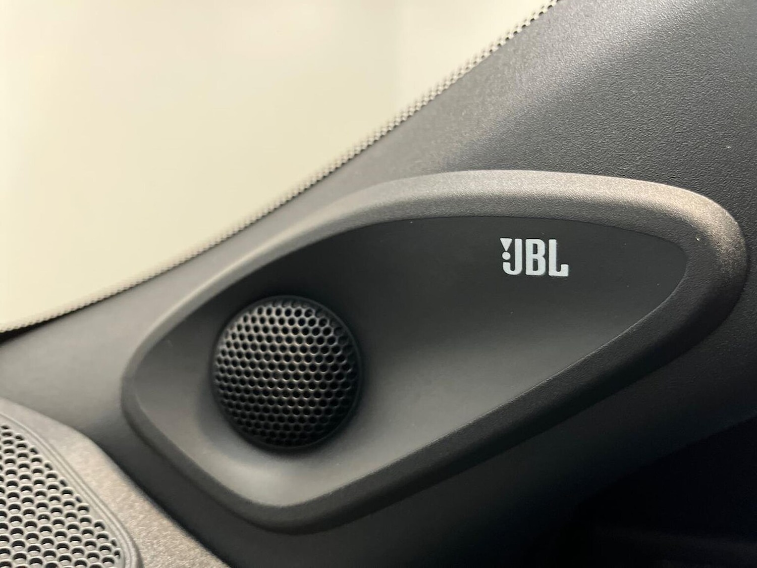 Used Toyota Yaris 2022 for sale - 76490564: Photo 31