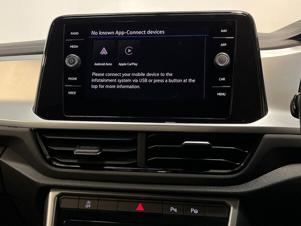 Used Volkswagen T-Roc 2025 for sale - 75490989: Photo 25