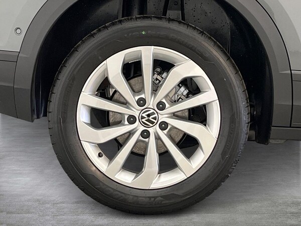 Used Volkswagen T-Roc 2025 for sale - 75490989: Photo 6