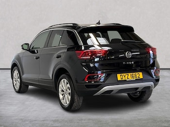 Used Volkswagen T-Roc 2024 for sale - 75490549: Photo