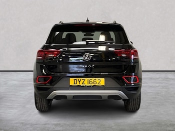 Used Volkswagen T-Roc 2024 for sale - 75490549: Photo