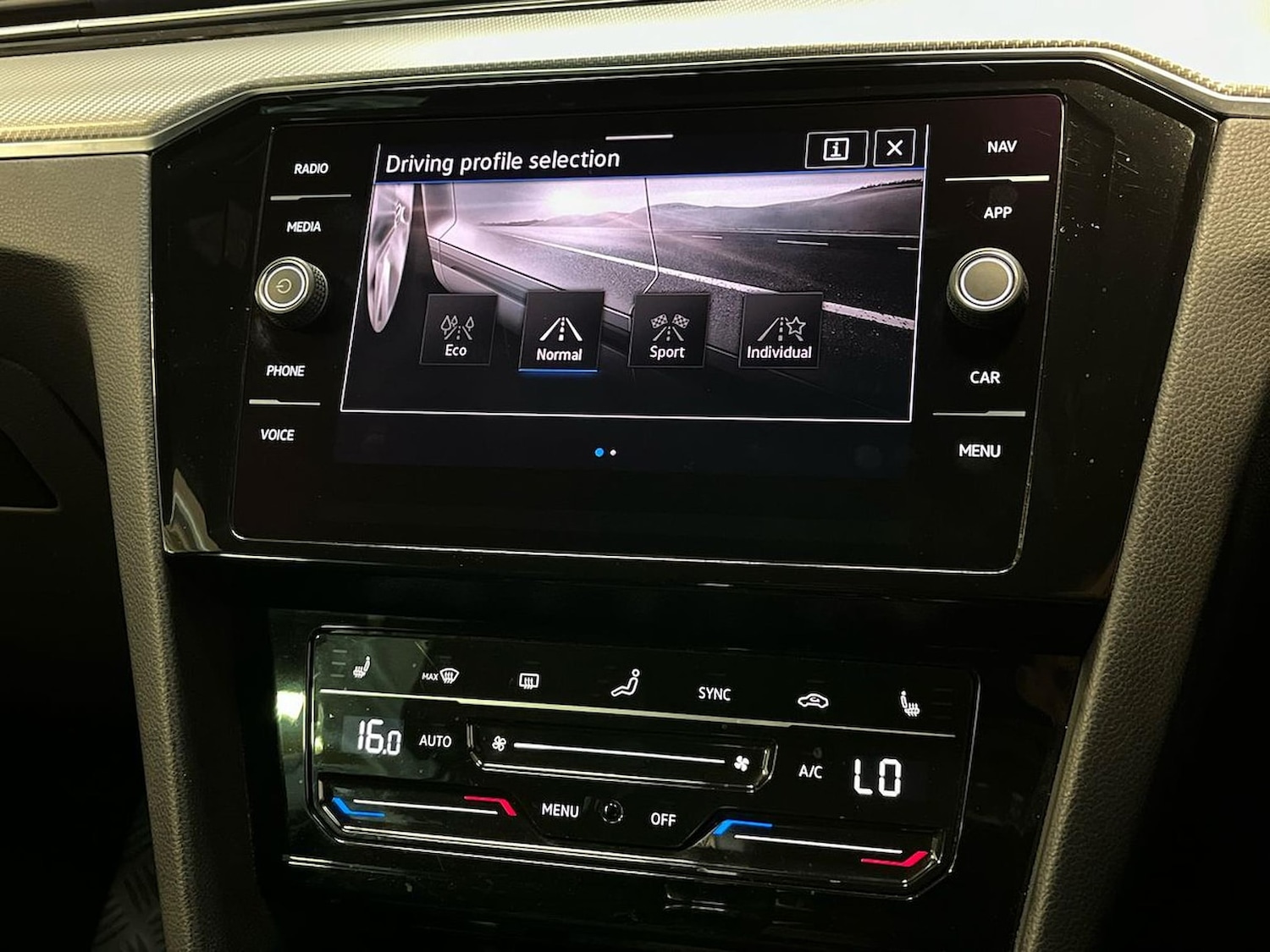 Used Volkswagen Passat 2021 for sale - 78198093: Photo 37