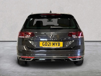 Used Volkswagen Passat 2021 for sale - 78198093: Photo